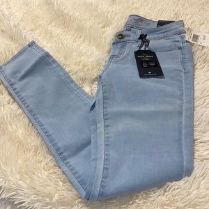 Wax Women  Juniors Mid Rise Push Up Jeans
